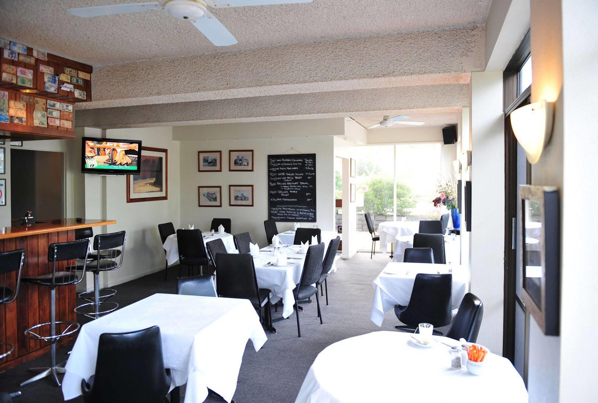 Beaumaris Bay Motel Esterno foto